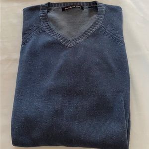 Men’s V-Neck Sweater